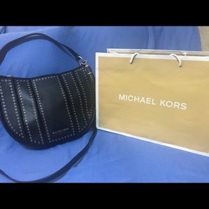 🖤🚫SOLD🚫MK MINI GROMMETS CROSSBODY🖤